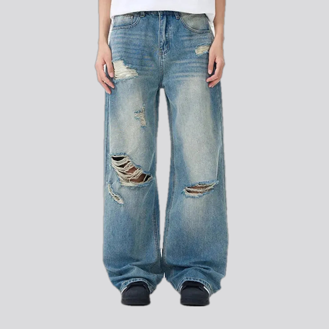 Slouchy stonewashed 90s men's jeans