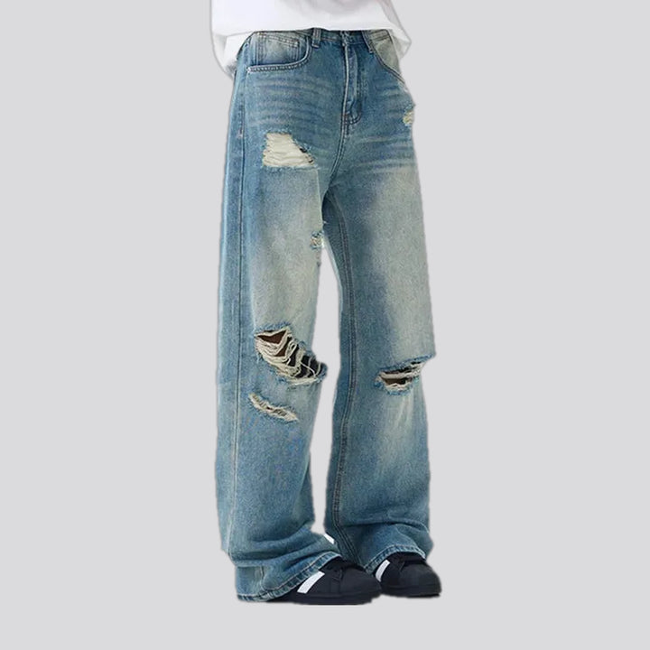 Slouchy stonewashed 90s men's jeans